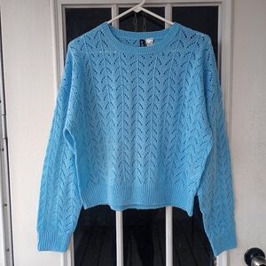 Divided by H&M Light Blue Crew Neck Open Weave Long Sleeve Sweater Size M